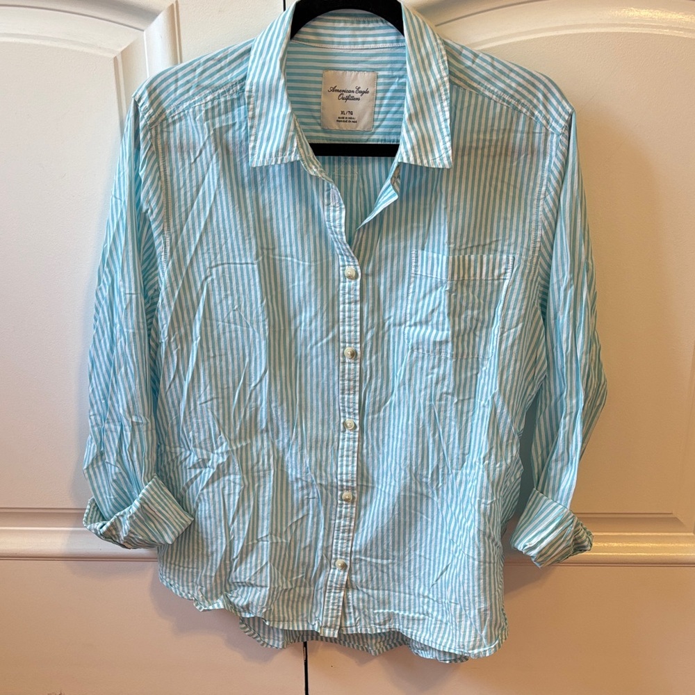American Eagle Striped Button-Up Shirt - Light turquoise & White